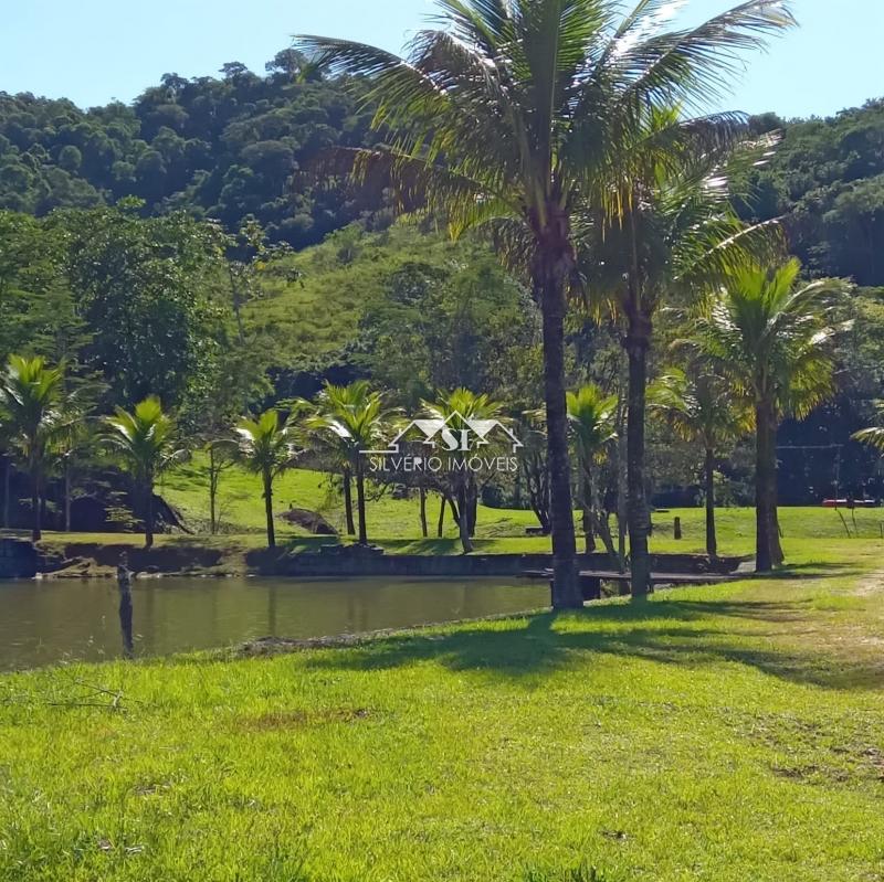Fazenda à venda com 2 quartos, 856m² - Foto 12