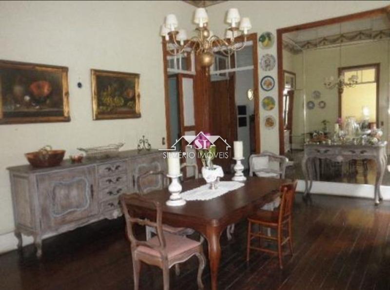 Casa à venda e aluguel com 6 quartos, 320m² - Foto 6