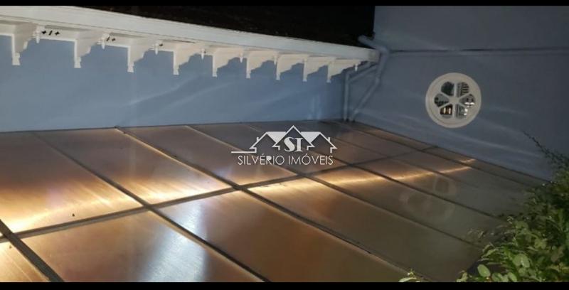 Casa à venda e aluguel com 6 quartos, 320m² - Foto 14