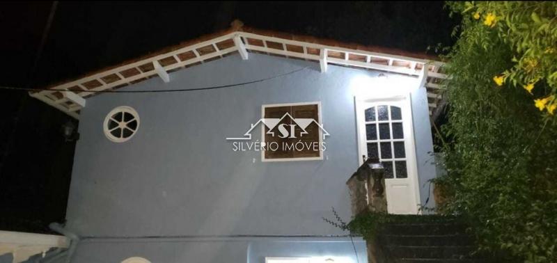 Casa à venda e aluguel com 6 quartos, 320m² - Foto 17