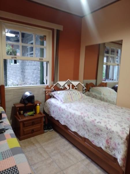 Casa à venda com 5 quartos, 340m² - Foto 5