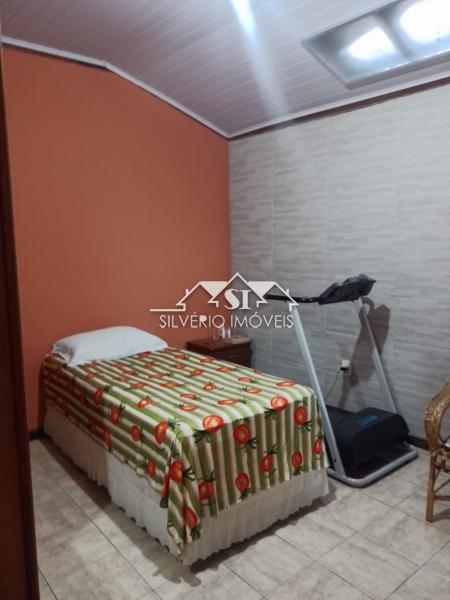 Casa à venda com 5 quartos, 340m² - Foto 6
