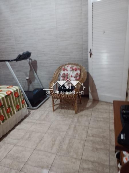 Casa à venda com 5 quartos, 340m² - Foto 7