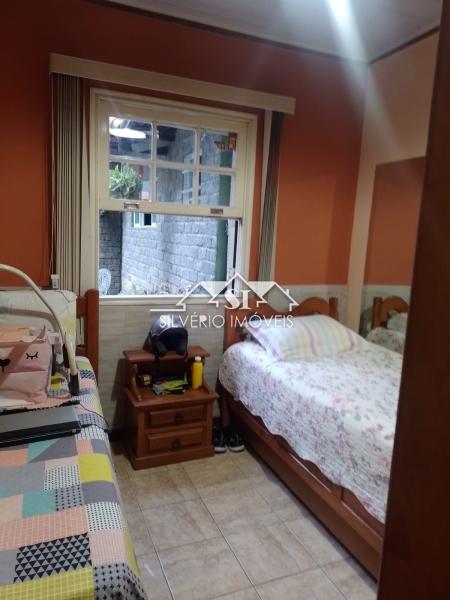Casa à venda com 5 quartos, 340m² - Foto 11