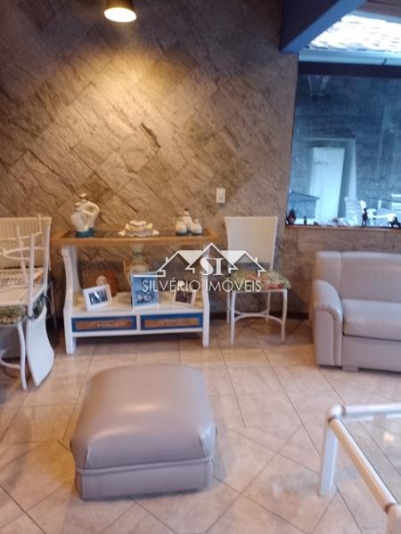 Casa à venda com 5 quartos, 340m² - Foto 20