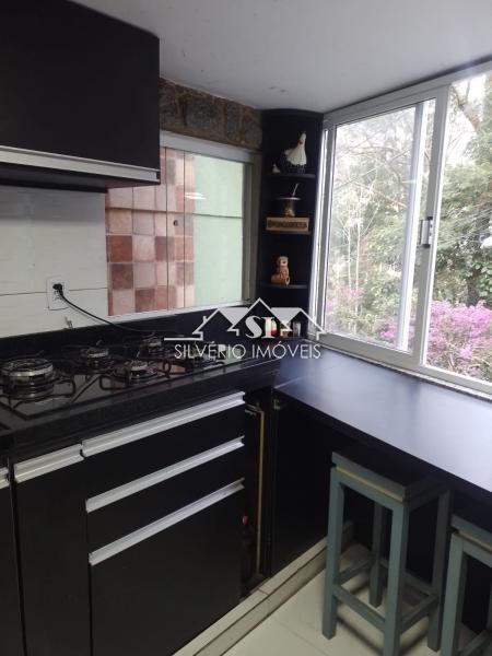 Casa à venda com 5 quartos, 340m² - Foto 45