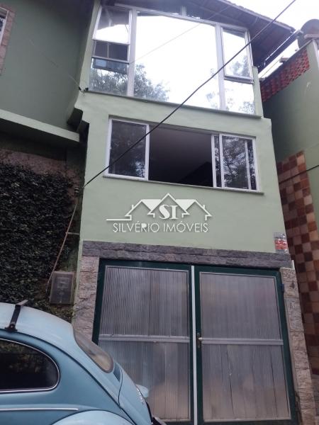 Casa à venda com 5 quartos, 340m² - Foto 2