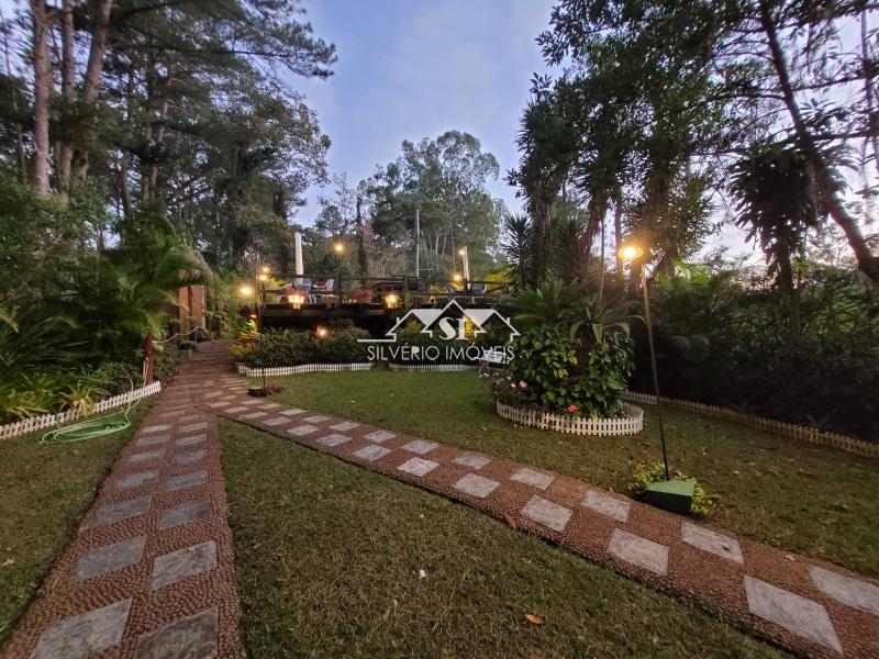 Casa em Araras - Petrópolis/RJ  - 6 Quartos