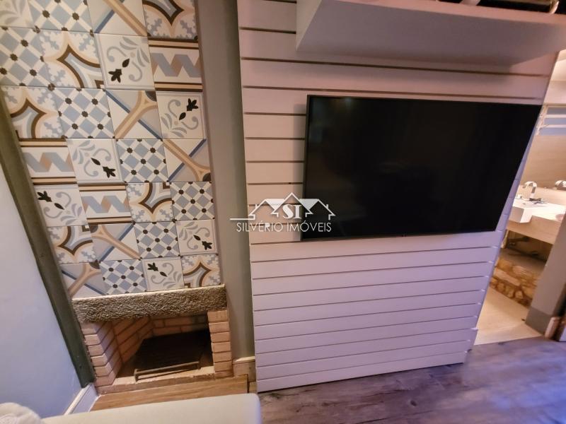 Casa à venda com 6 quartos, 350m² - Foto 43