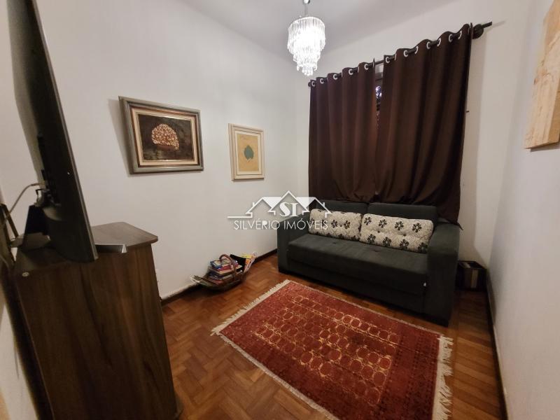 Casa à venda com 6 quartos, 350m² - Foto 44