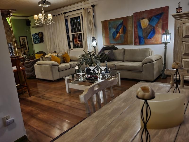 Casa à venda com 6 quartos, 350m² - Foto 51