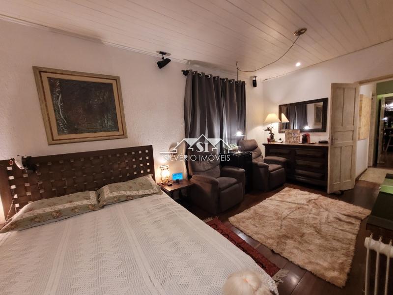 Casa à venda com 6 quartos, 350m² - Foto 62
