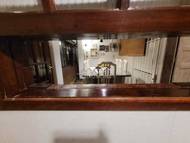Casa à venda com 6 quartos, 350m² - Foto 67