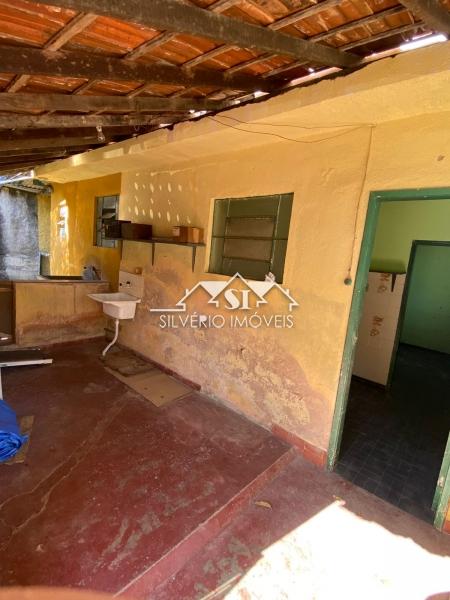 Casa à venda com 4 quartos, 70m² - Foto 10