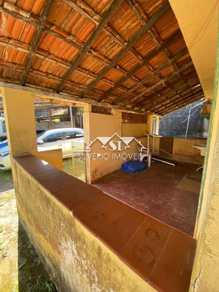 Casa à venda com 4 quartos, 70m² - Foto 29
