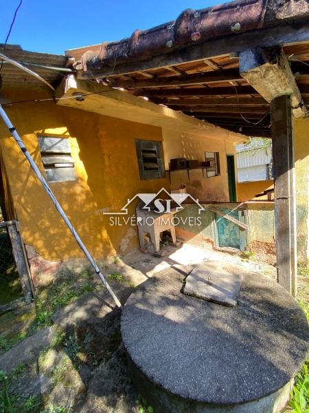 Casa à venda com 4 quartos, 70m² - Foto 30