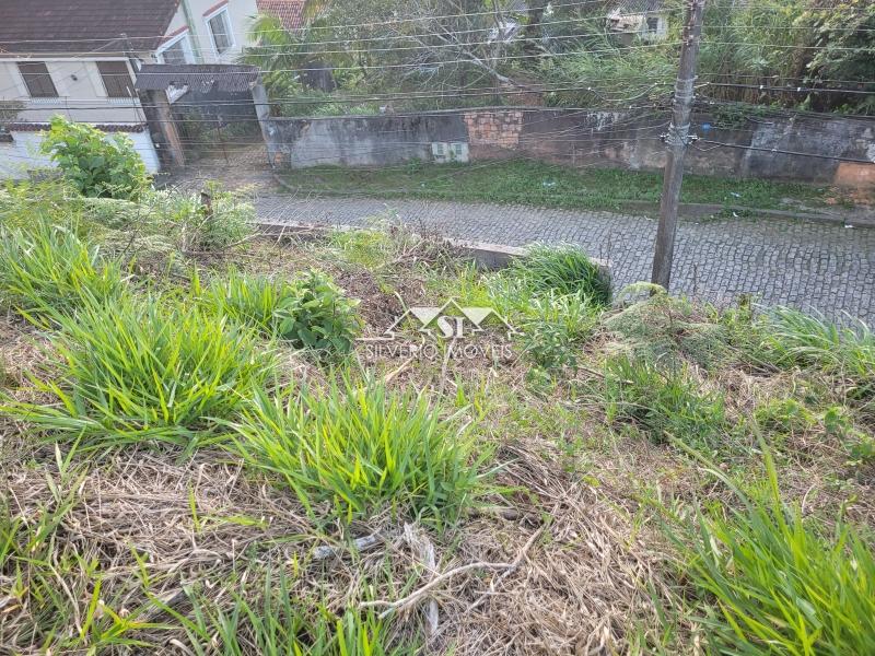 Terreno à venda, 830m² - Foto 7