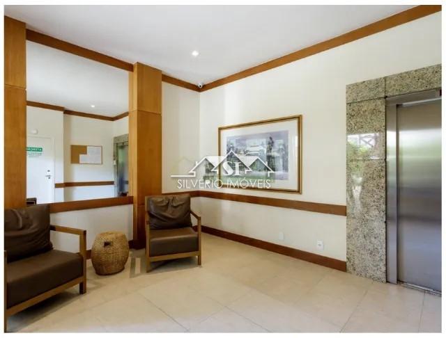 Apartamento à venda com 2 quartos, 64m² - Foto 9