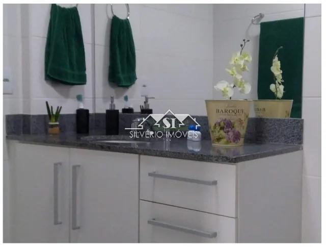 Apartamento à venda com 2 quartos, 64m² - Foto 3
