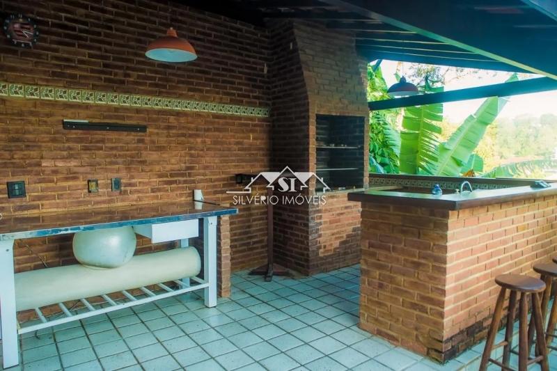 Casa à venda com 4 quartos, 435m² - Foto 7