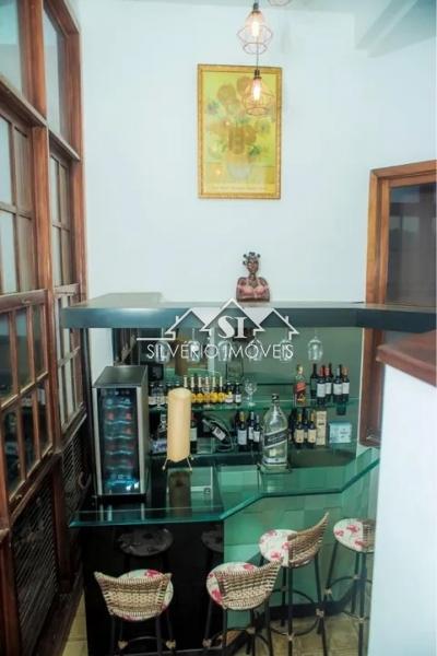 Casa à venda com 4 quartos, 435m² - Foto 10