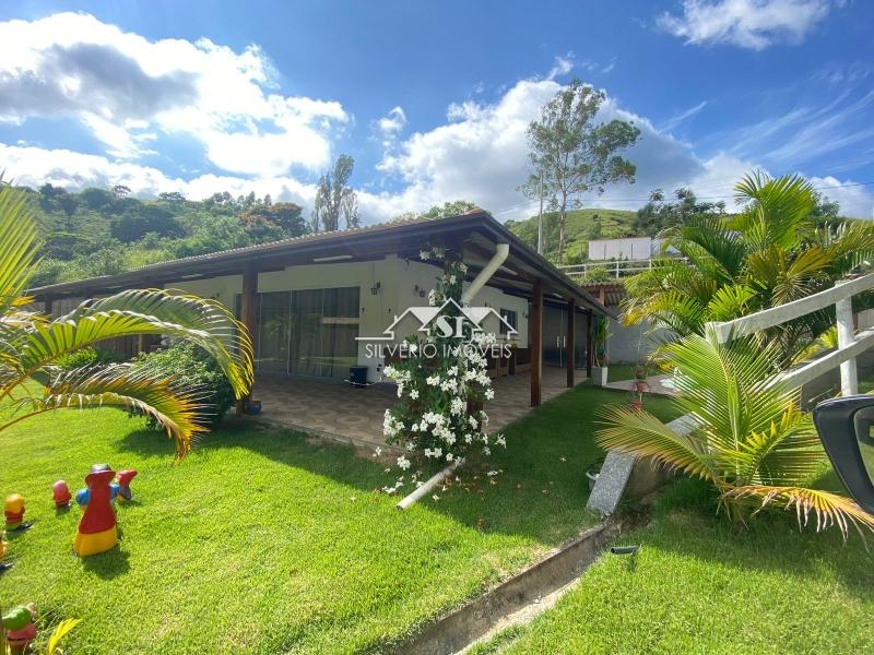 Chácara à venda com 2 quartos, 320m² - Foto 3