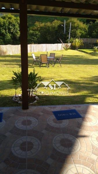 Chácara à venda com 2 quartos, 320m² - Foto 15
