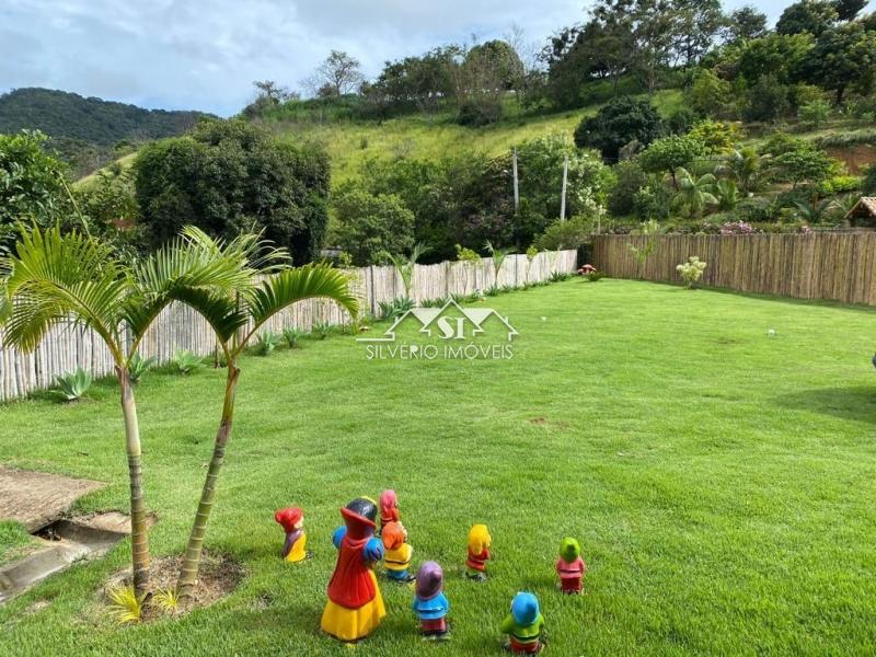Chácara à venda com 2 quartos, 320m² - Foto 18
