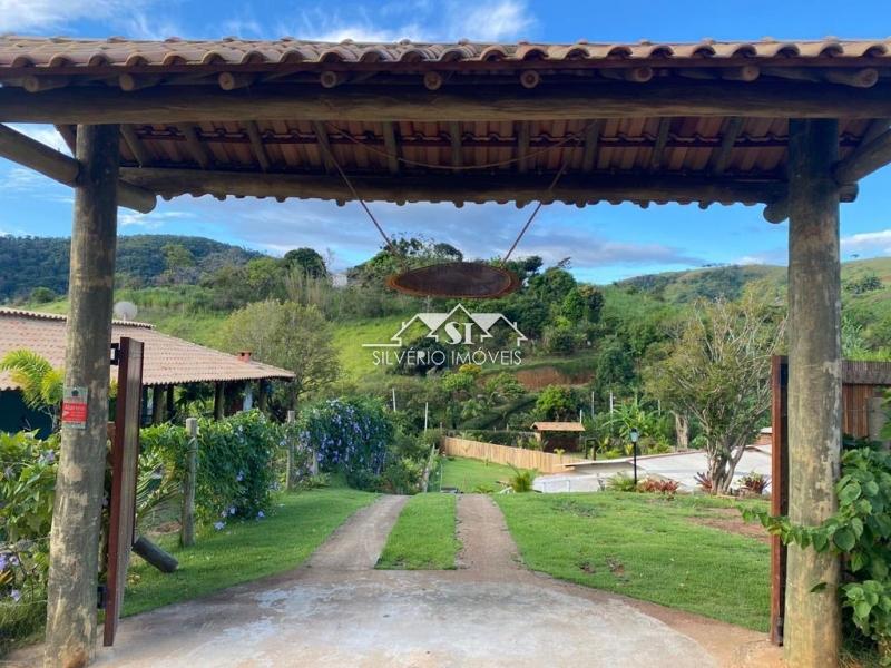 Chácara à venda com 2 quartos, 320m² - Foto 22