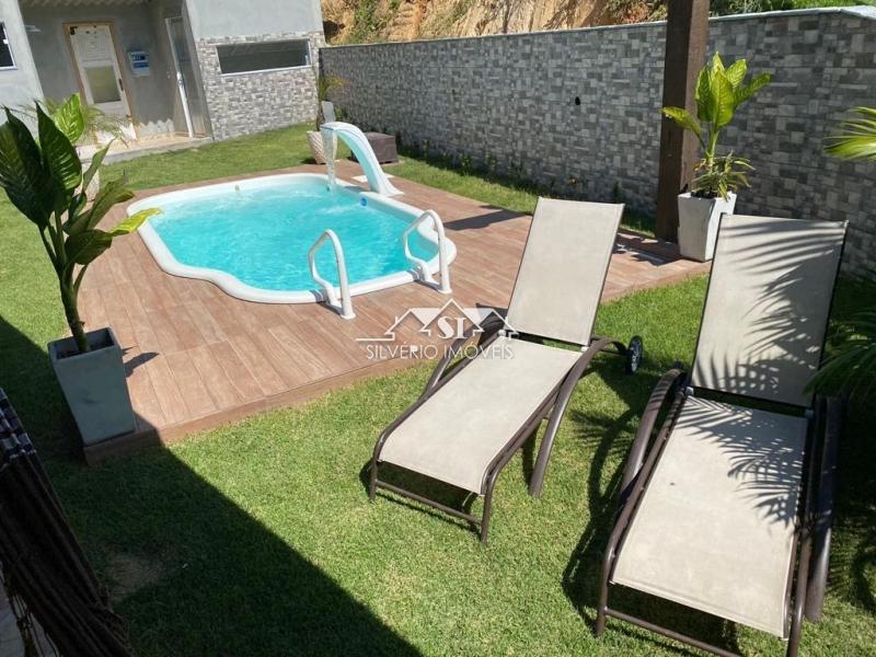 Chácara à venda com 2 quartos, 320m² - Foto 2