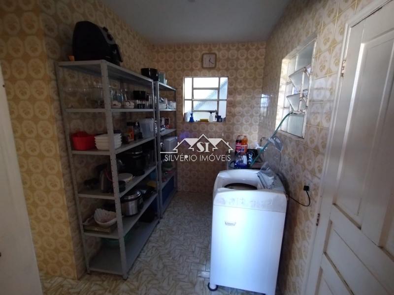 Casa à venda com 2 quartos, 95m² - Foto 10
