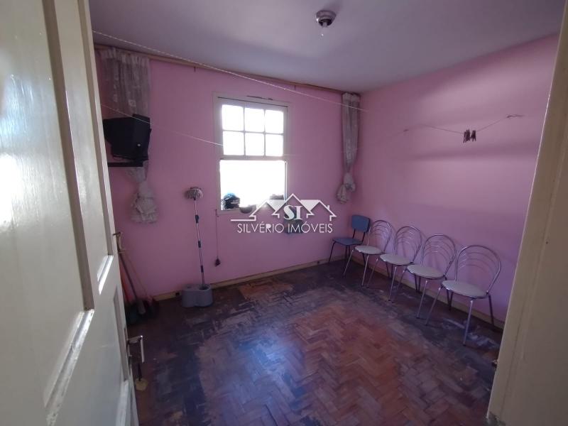 Casa à venda com 2 quartos, 95m² - Foto 11