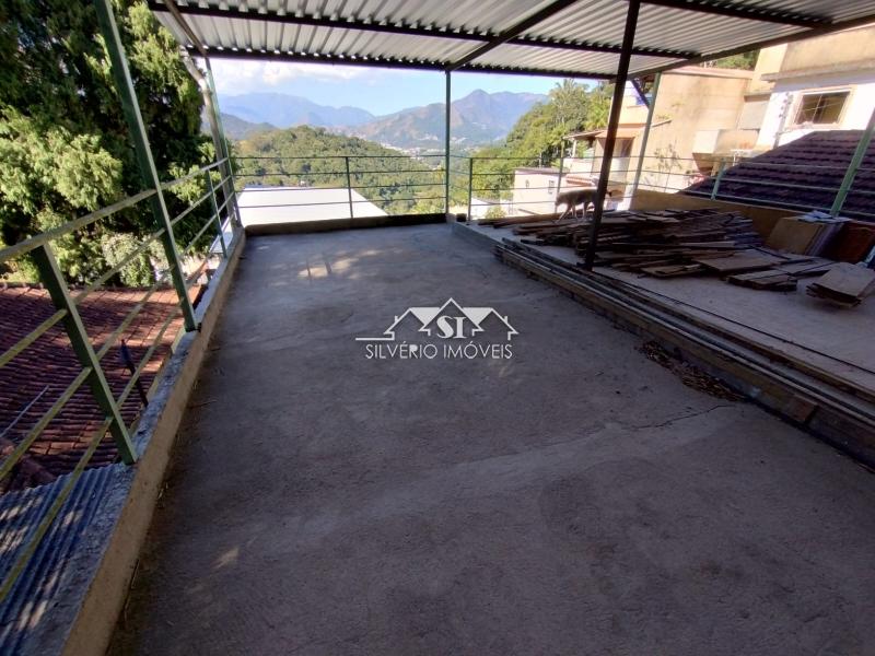 Casa à venda com 2 quartos, 95m² - Foto 12