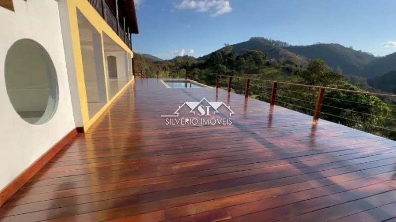 Casa à venda com 4 quartos, 450m² - Foto 5