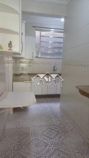 Apartamento à venda com 2 quartos, 80m² - Foto 11