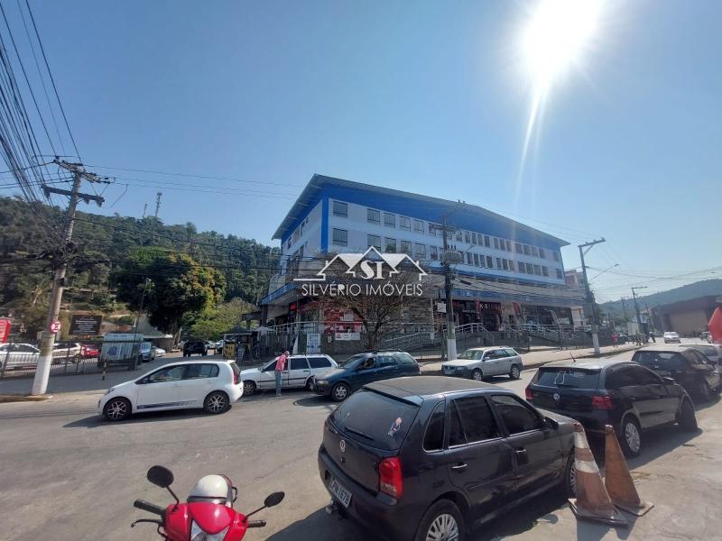 Apartamento para alugar com 2 quartos, 80m² - Foto 12