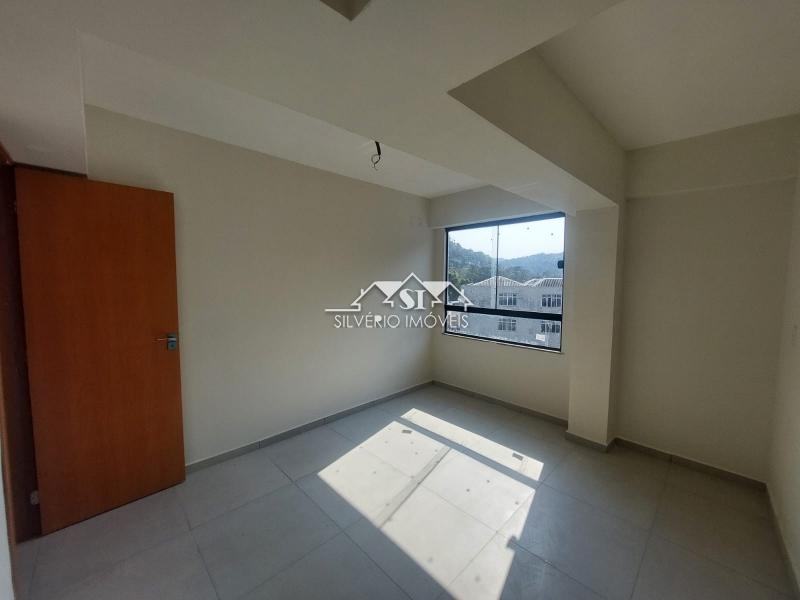 Apartamento para Alugar em Corrêas, Petrópolis - RJ - Foto 17