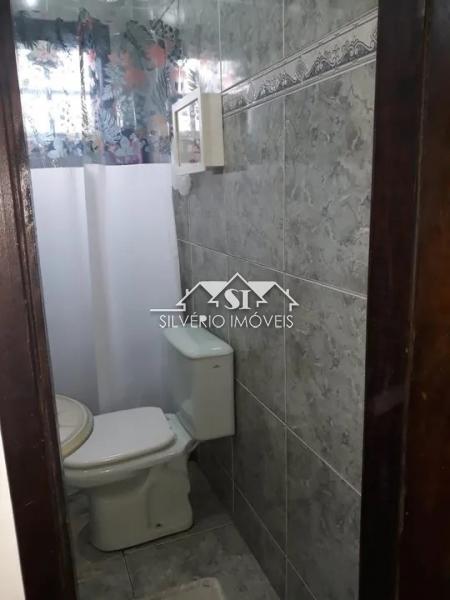 Casa à venda com 3 quartos, 65m² - Foto 9