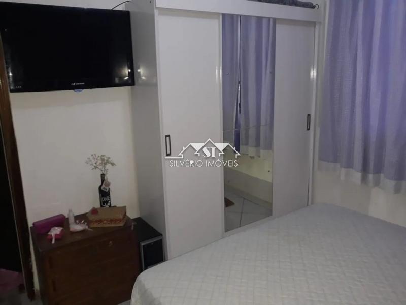 Casa à venda com 3 quartos, 65m² - Foto 11