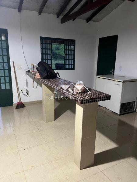 Fazenda à venda com 3 quartos, 250m² - Foto 23