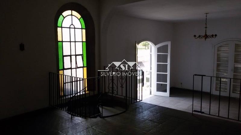 Casa à venda com 5 quartos, 600m² - Foto 13