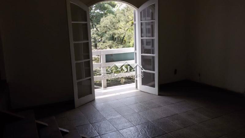 Casa à venda com 5 quartos, 600m² - Foto 14