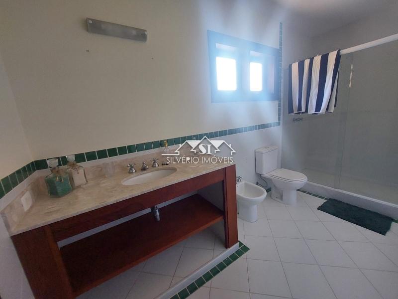 Casa à venda e aluguel com 8 quartos, 1060m² - Foto 29