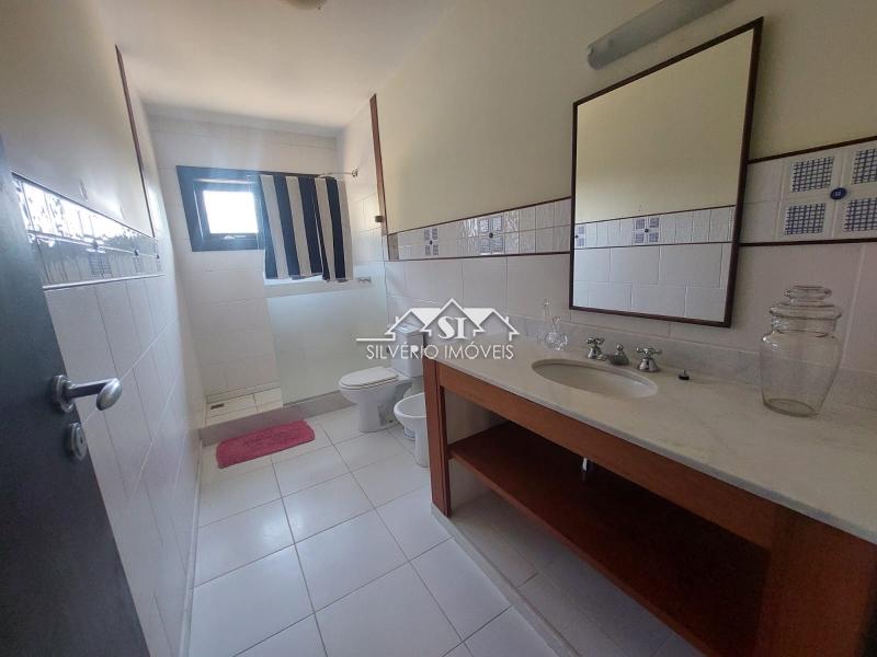 Casa à venda e aluguel com 8 quartos, 1060m² - Foto 31
