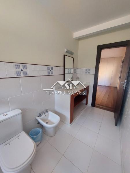 Casa à venda e aluguel com 8 quartos, 1060m² - Foto 35