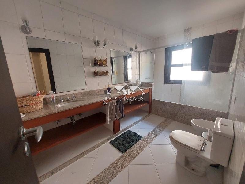 Casa à venda e aluguel com 8 quartos, 1060m² - Foto 45