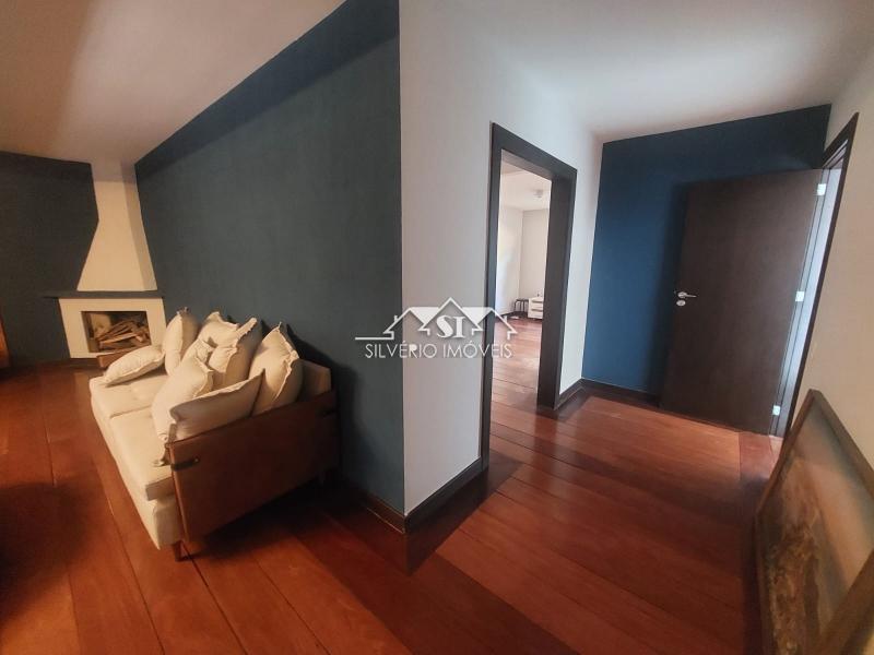 Casa à venda e aluguel com 8 quartos, 1060m² - Foto 52