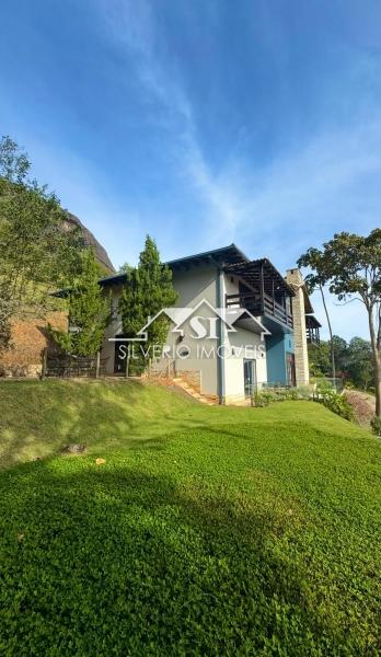 Casa à venda e aluguel com 8 quartos, 1060m² - Foto 9