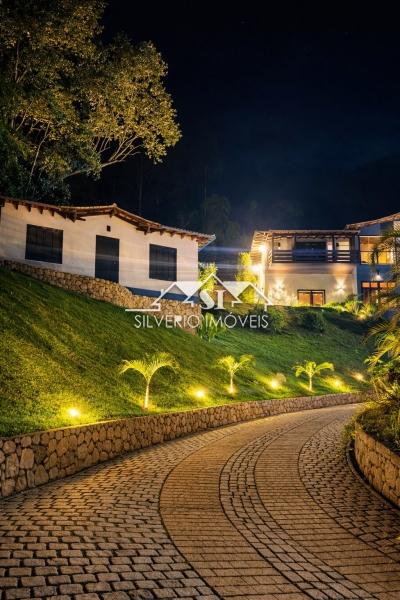 Casa para Alugar  à venda em Samambaia, Petrópolis - RJ - Foto 36