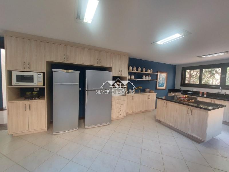 Casa à venda e aluguel com 8 quartos, 1060m² - Foto 82